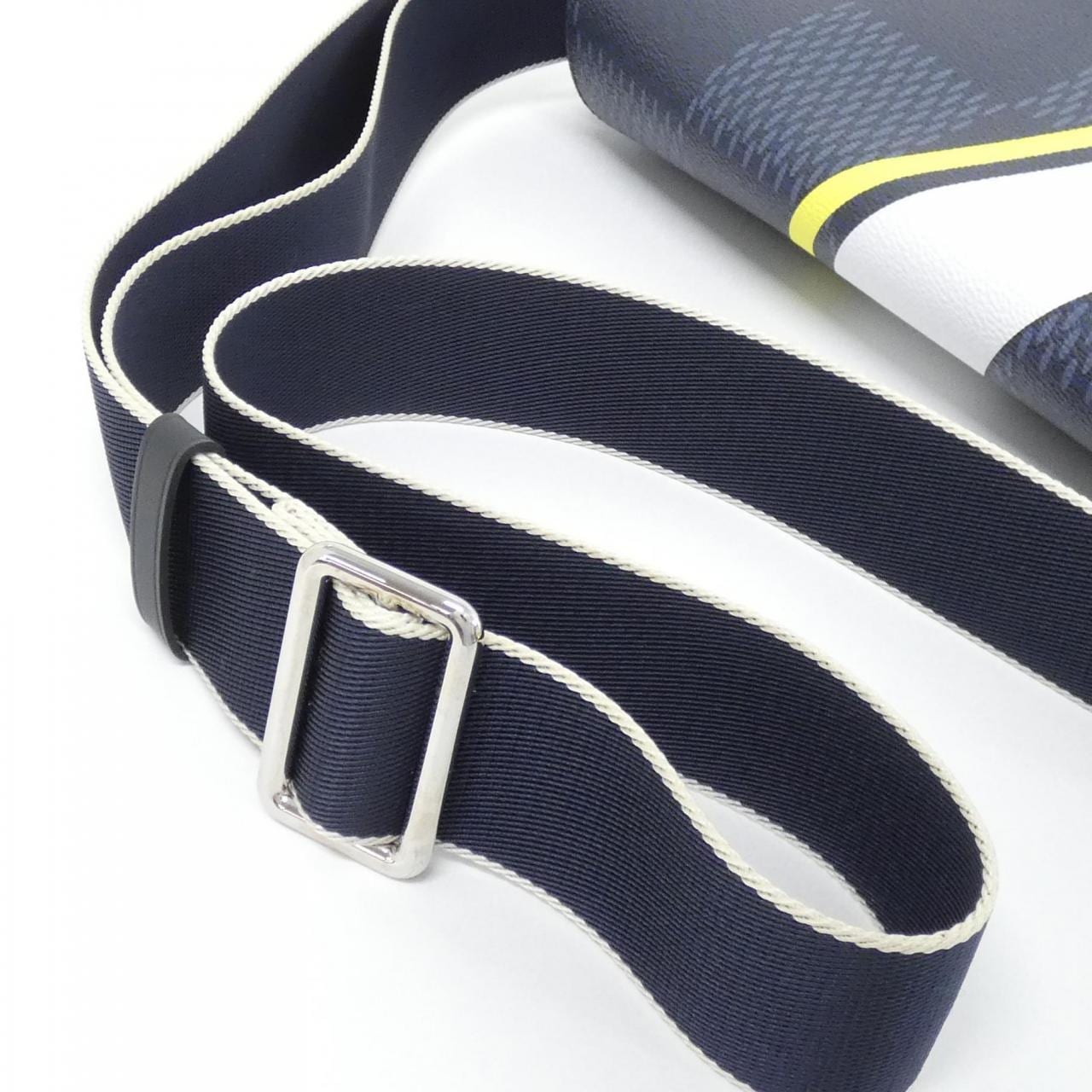 LOUIS VUITTON Damier Cobalt Latitude (America's Cup) District MM N44004 Shoulder Bag
