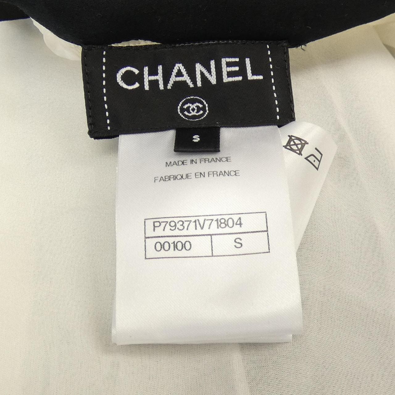 シャネル CHANEL LOOK19 P79371V71804 25S ケープ