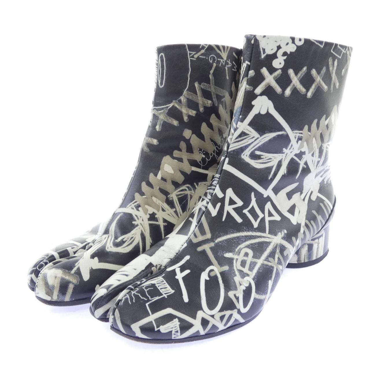 メゾンマルジェラ Maison Margiela S58WU0273 ブーツ