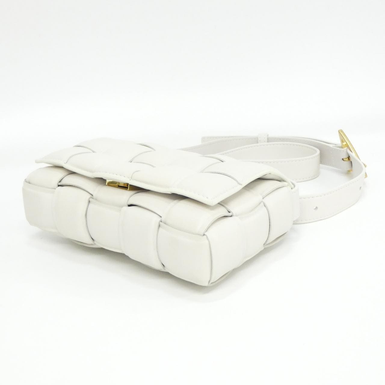 ボッテガヴェネタ 717506 VCQR1 ショルダーバッグ