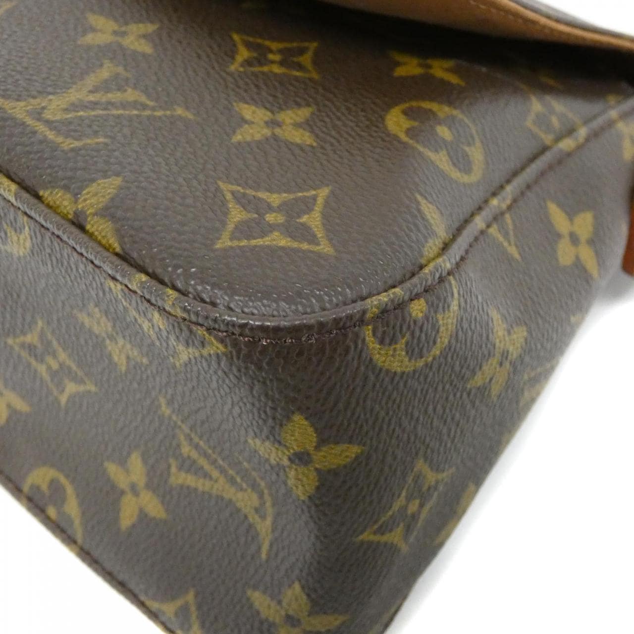 LOUIS VUITTON Monogram Mini Looping M51147 Shoulder Bag
