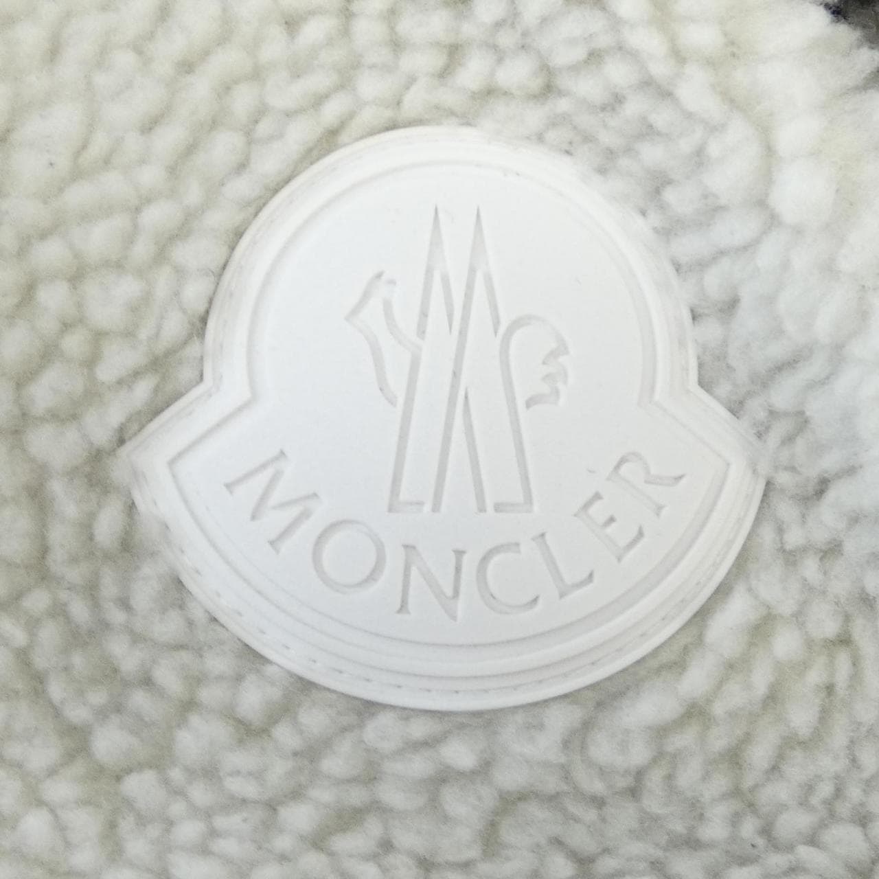 モンクレール MONCLER F20918G77000 ブルゾン