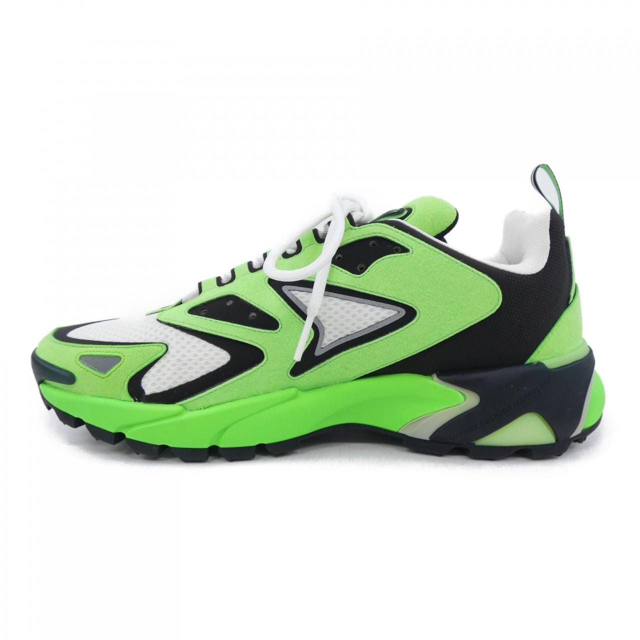 ルイヴィトン LOUIS VUITTON タティックライン スニーカー