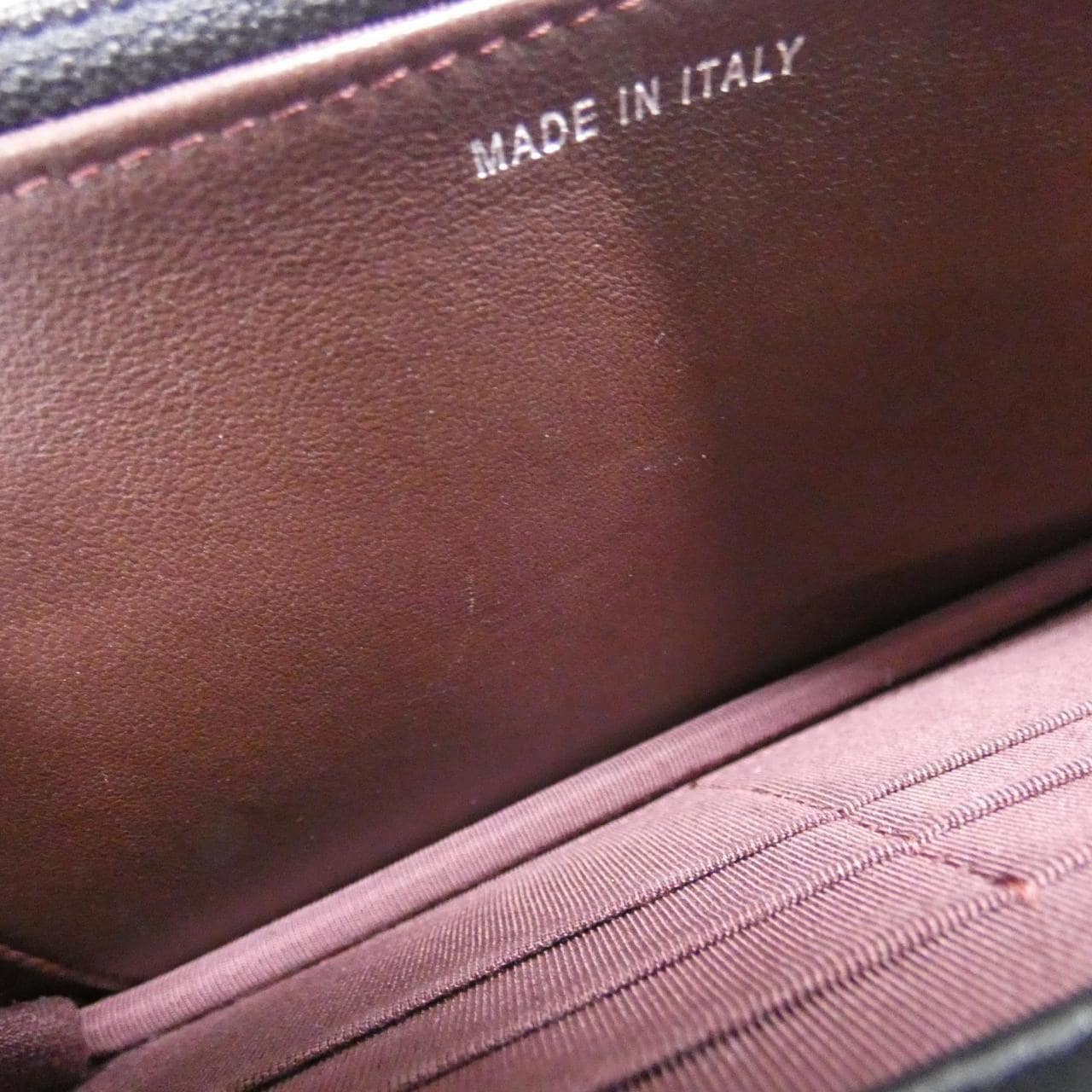 シャネル タイムレスクラシック ライン 33814 チェーンウォレット