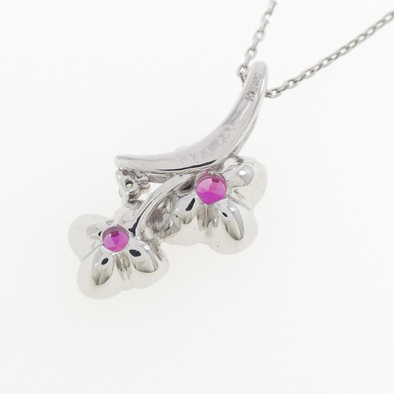 K18WG フラワー ルビー ネックレス 0.41CT