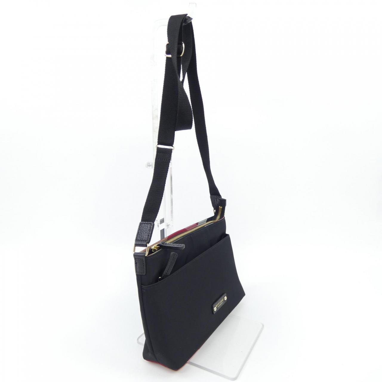 ブルーレーベルクレストブリッジ BLUE LABEL CRESTBRID BAG