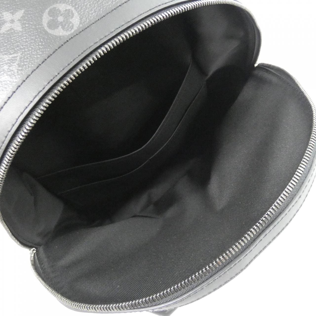LOUIS VUITTON Monogram Eclipse Discovery 背包 MM M22545双肩包