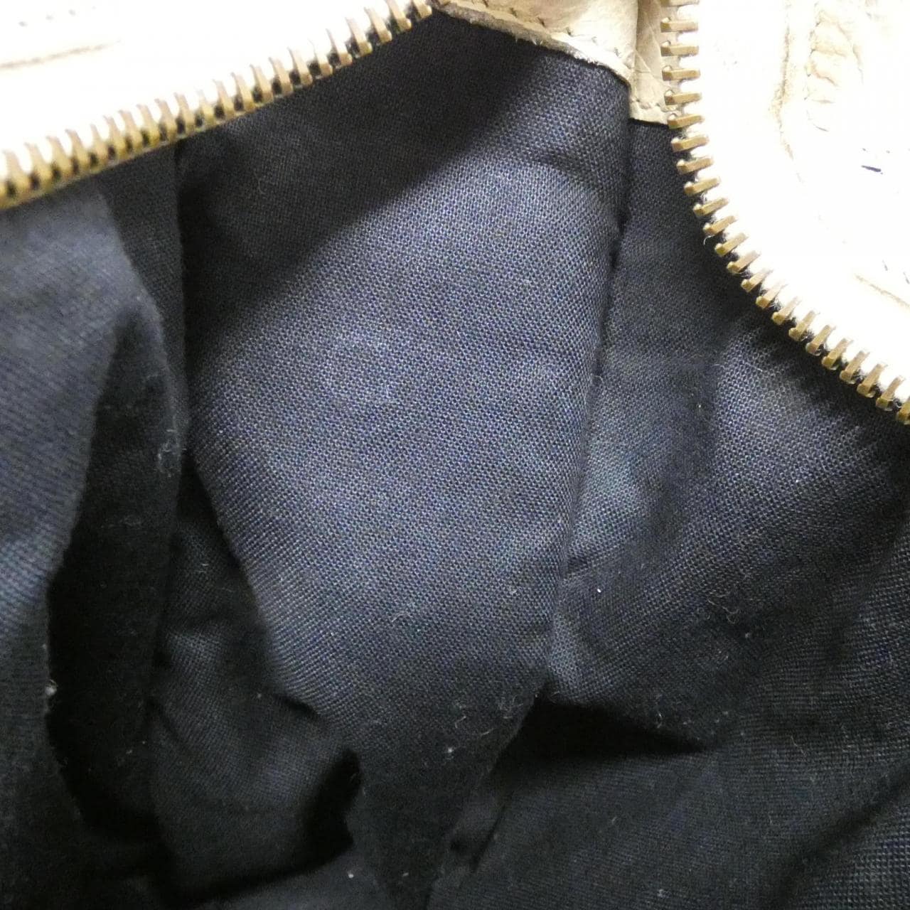 バレンシアガ ザ シティ 115748 D94JT バッグ