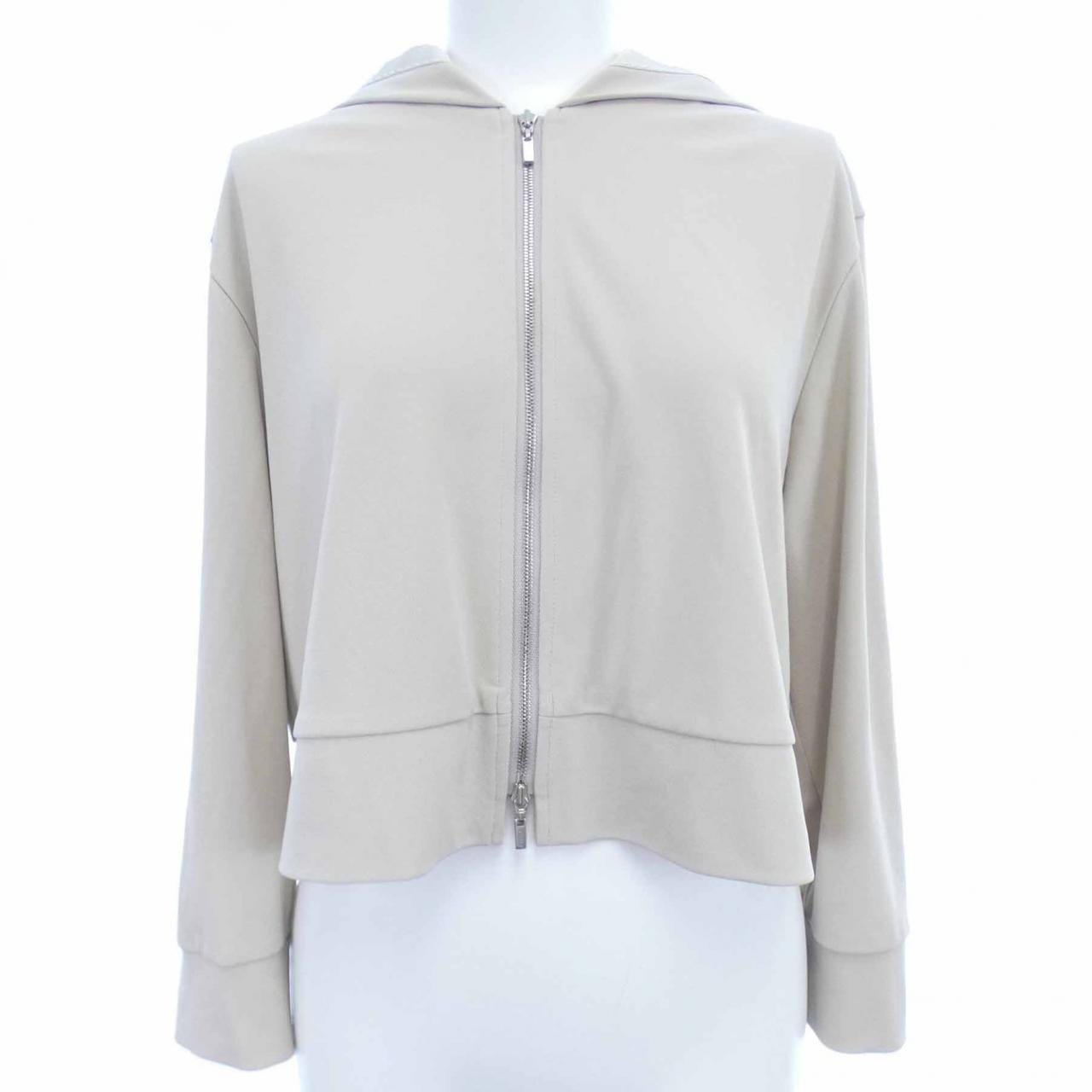 フォクシーニューヨーク FOXEY NEW YORK パーカー