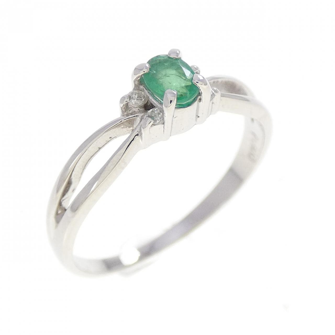 PT900 エメラルド リング 0.18CT