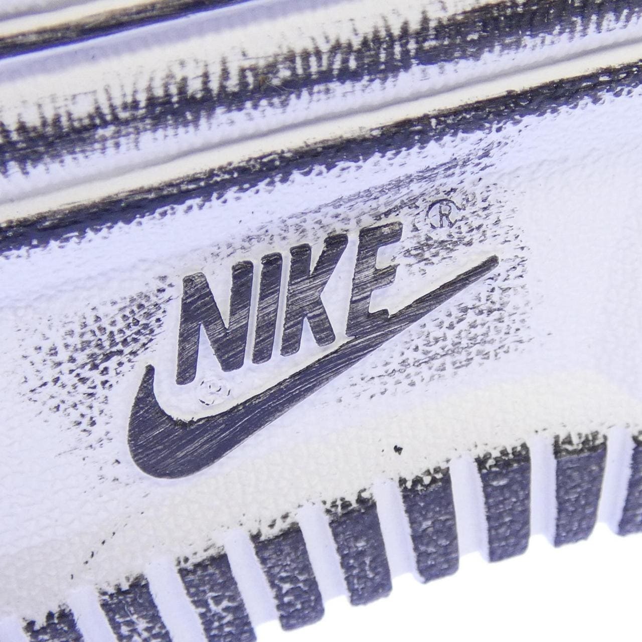 ナイキ NIKE DD3223-100  G-DRAGON スニーカー