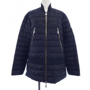 モンクレールガムルージュ MONCLER GAMMEROUGE ダウンジャケット