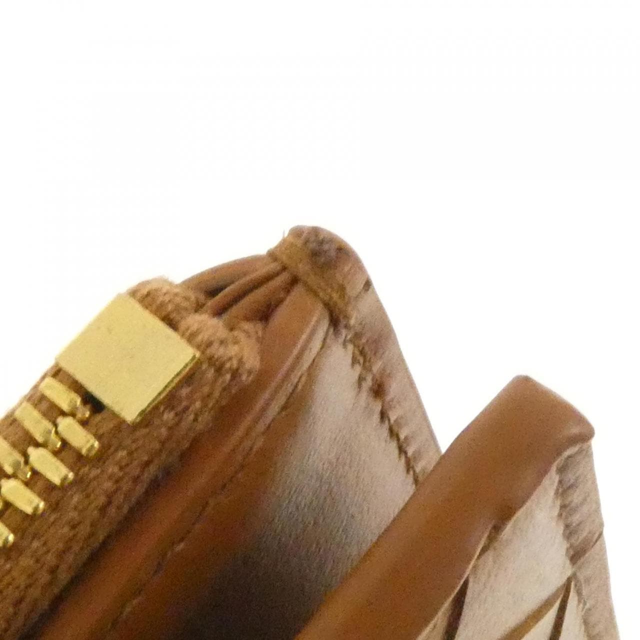 ボッテガヴェネタ 742330 VCPP3 財布