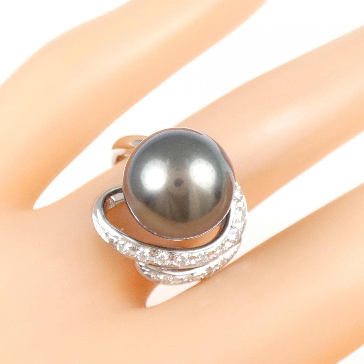 PT Black Butterfly Pearl Ring 11.6mm
