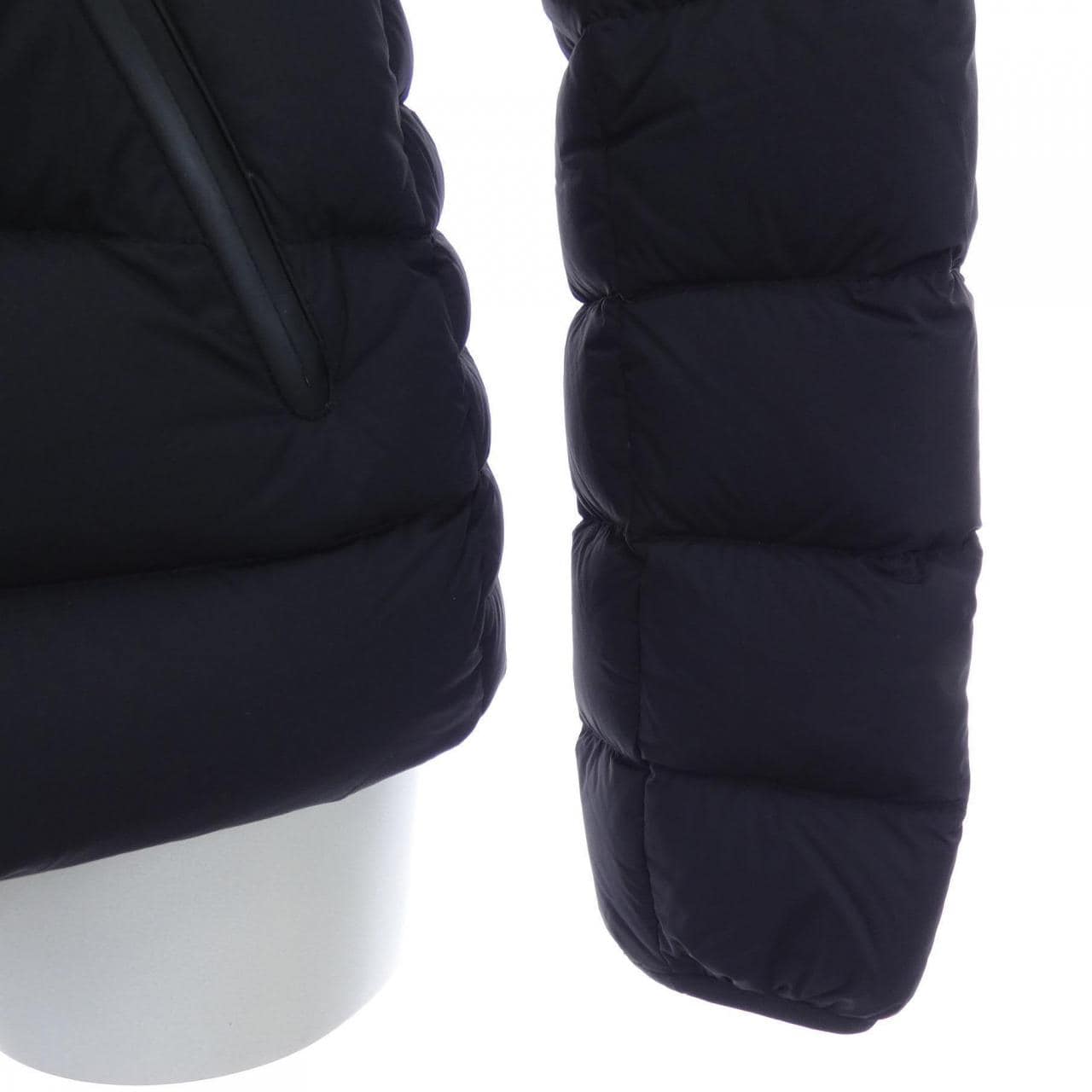 モンクレール MONCLER HERBE ダウンジャケット