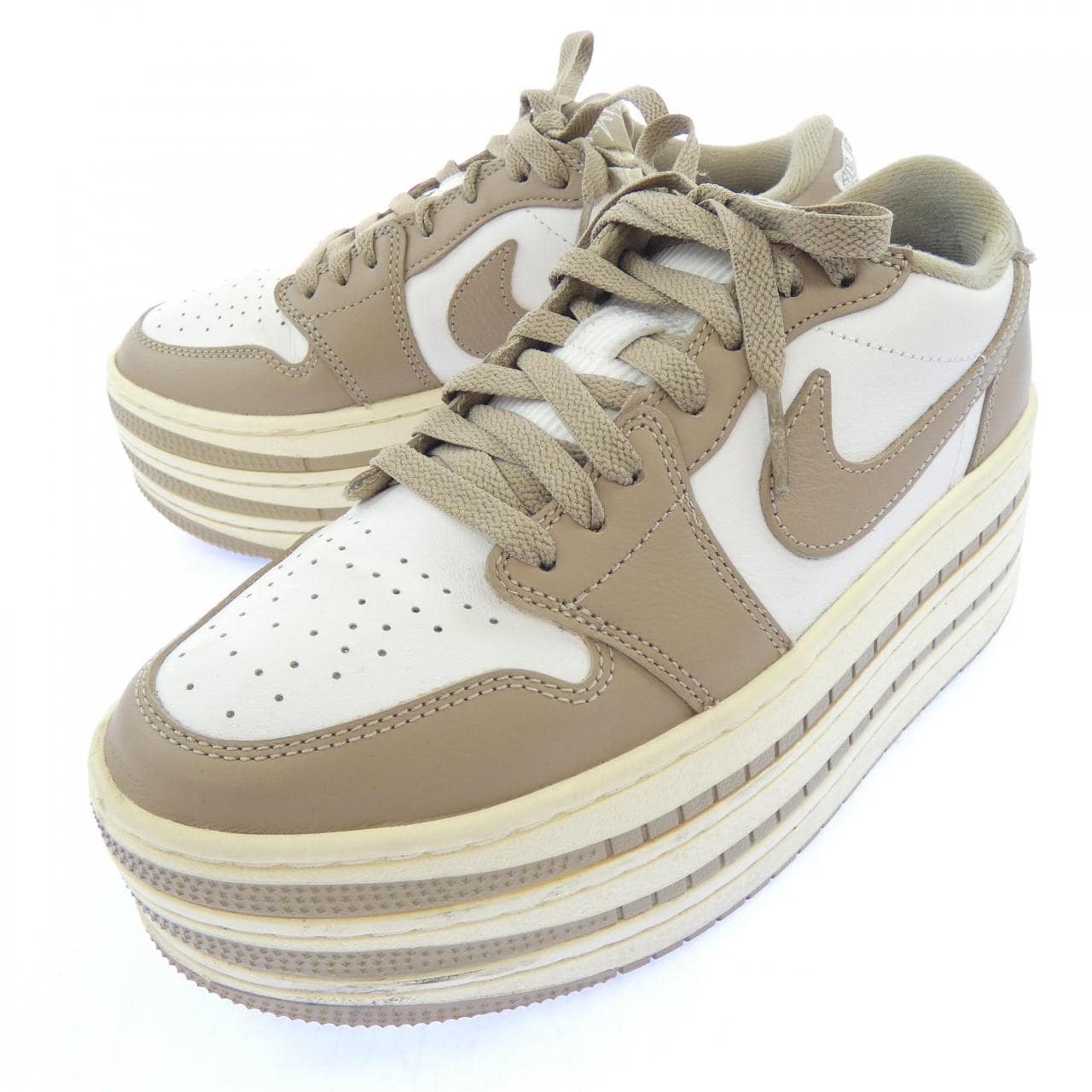 ナイキ ジョーダン NIKE JORDAN HV8288-200 スニーカー