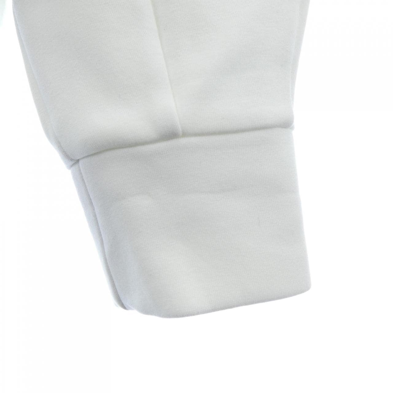 セルリ CELERI 25-070-500-3010-1-0 スウェット