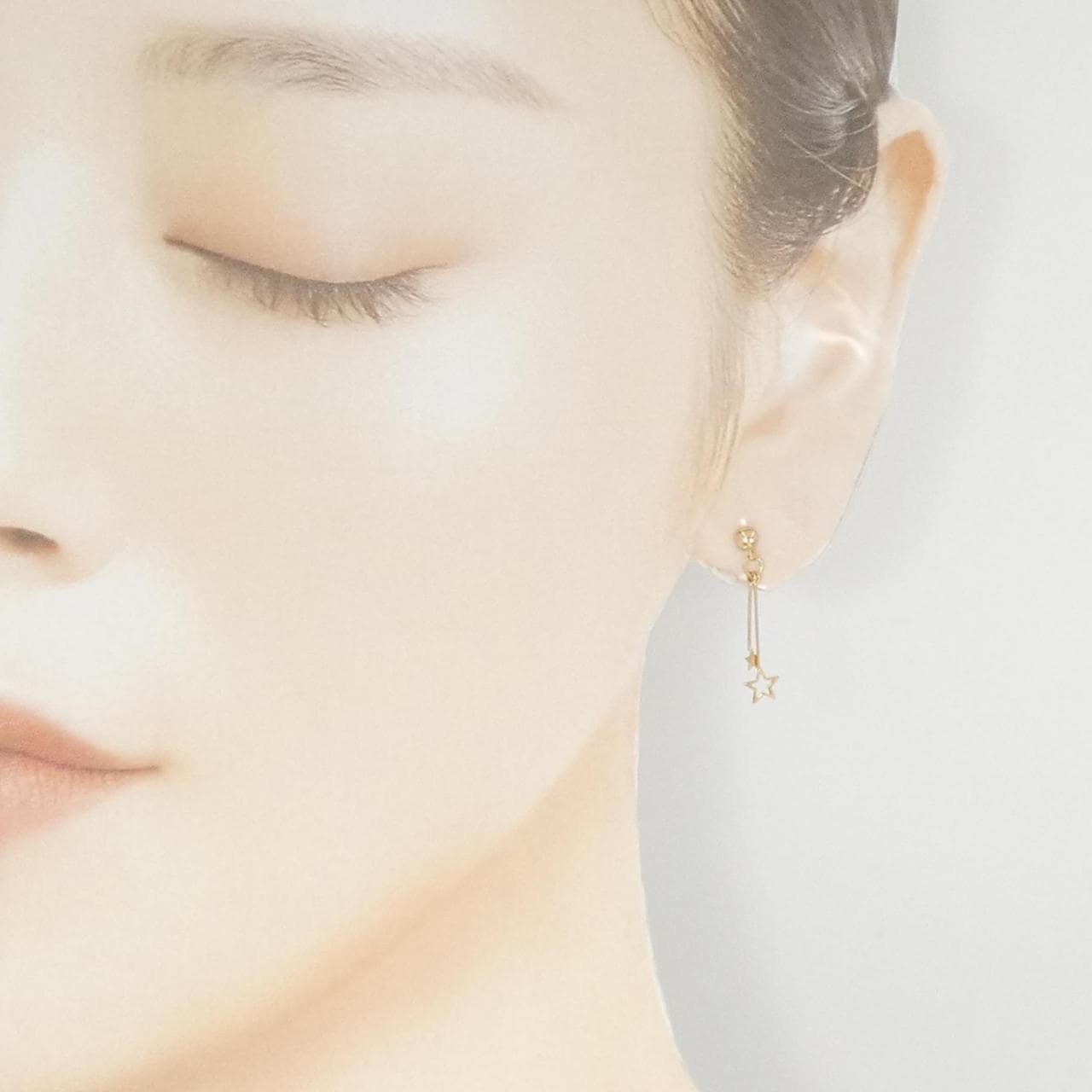 K18YG star earrings