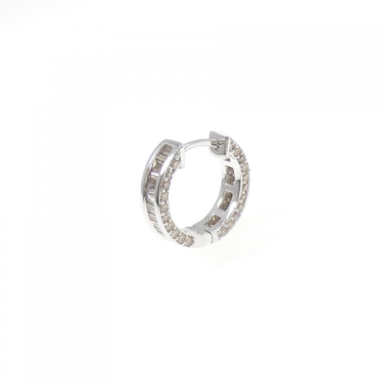 ジーエスティービー ピアス 0.58CT 片耳