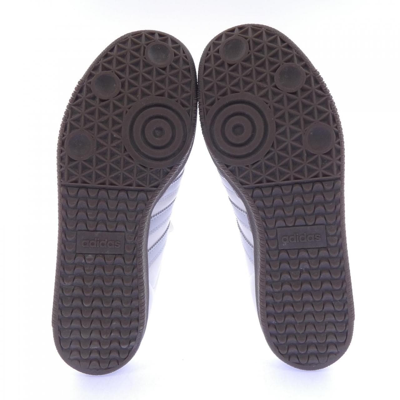 アディダス ADIDAS ID2055 スニーカー
