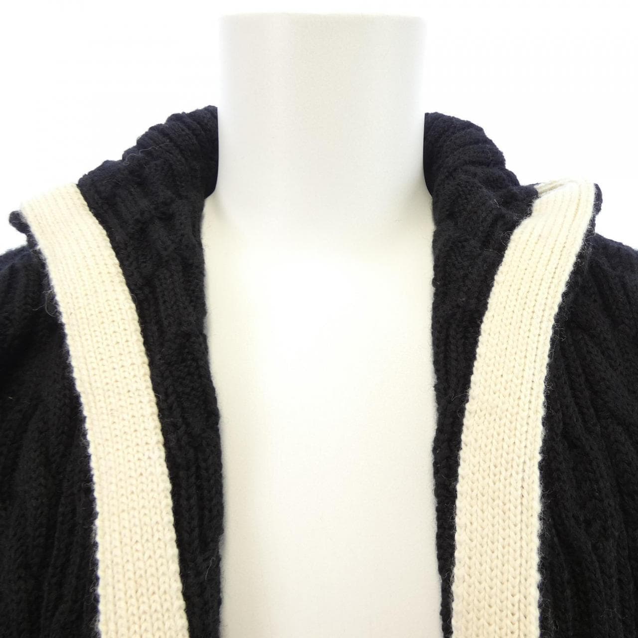 サンローラン SAINT LAURENT 587043 YAGD2 パーカー