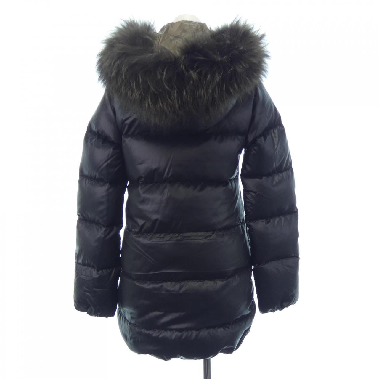 デュベティカ DUVETICA ダウンコート