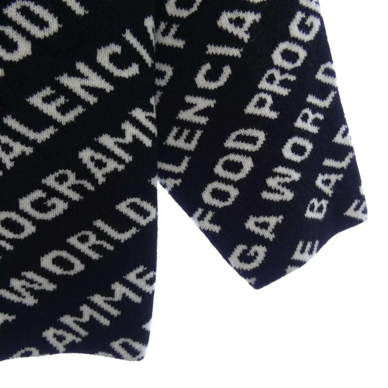 バレンシアガ BALENCIAGA ニット