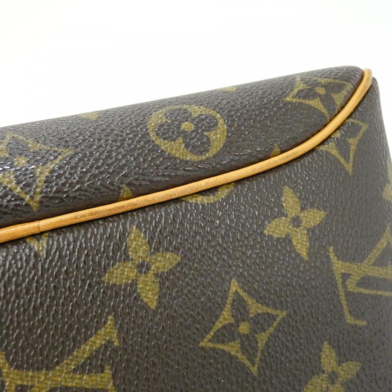 ルイヴィトン モノグラム ブロワ M51221 ショルダーバッグ