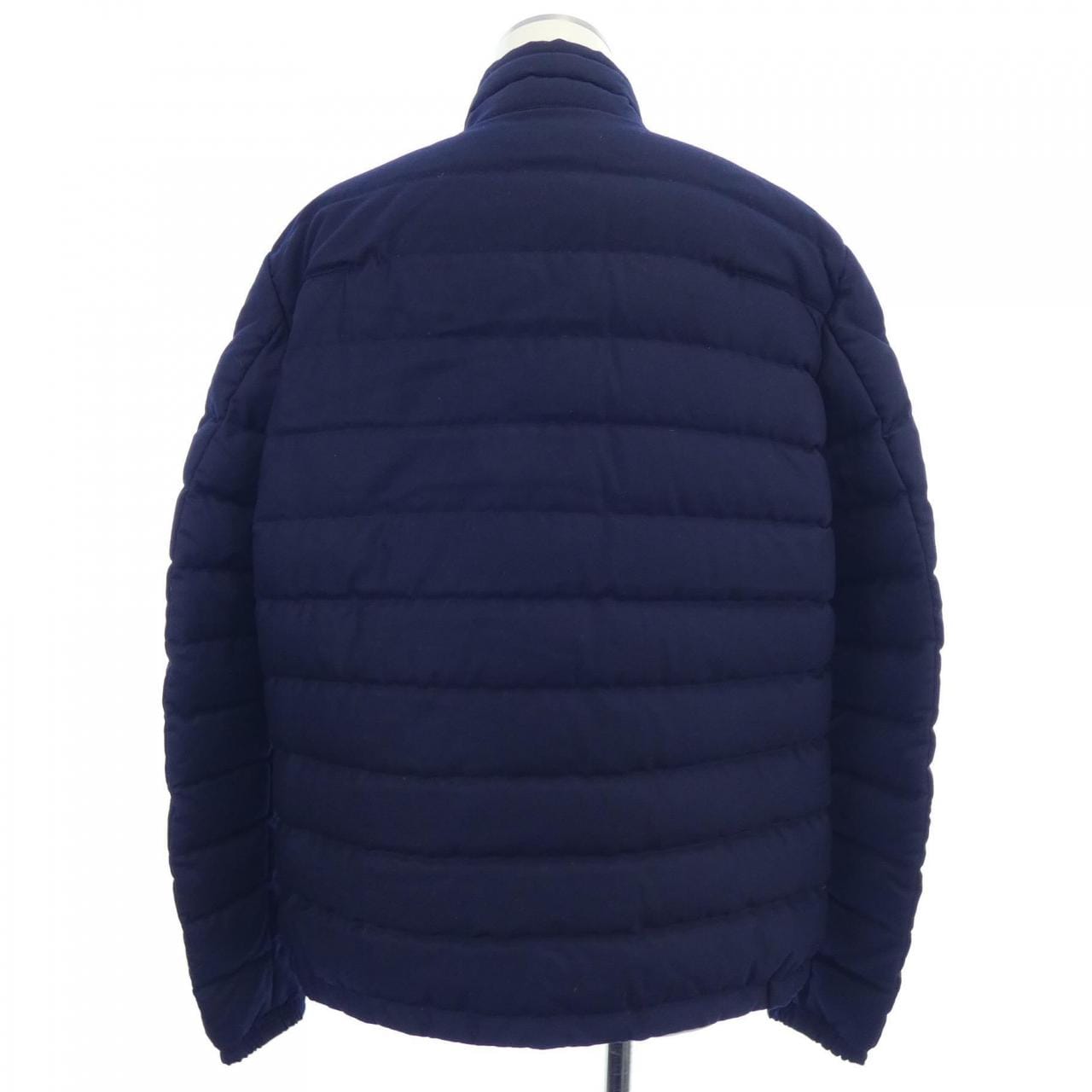 モンクレール MONCLER ダウンジャケット