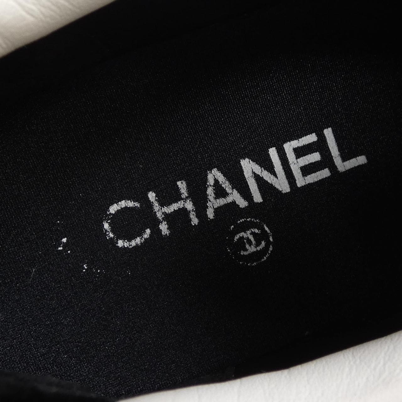 シャネル CHANEL スニーカー