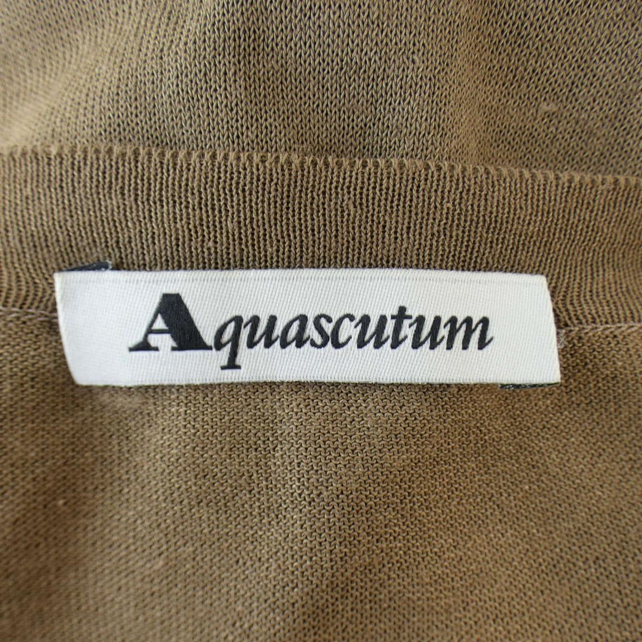 アクアスキュータム Aquascutum カーディガン