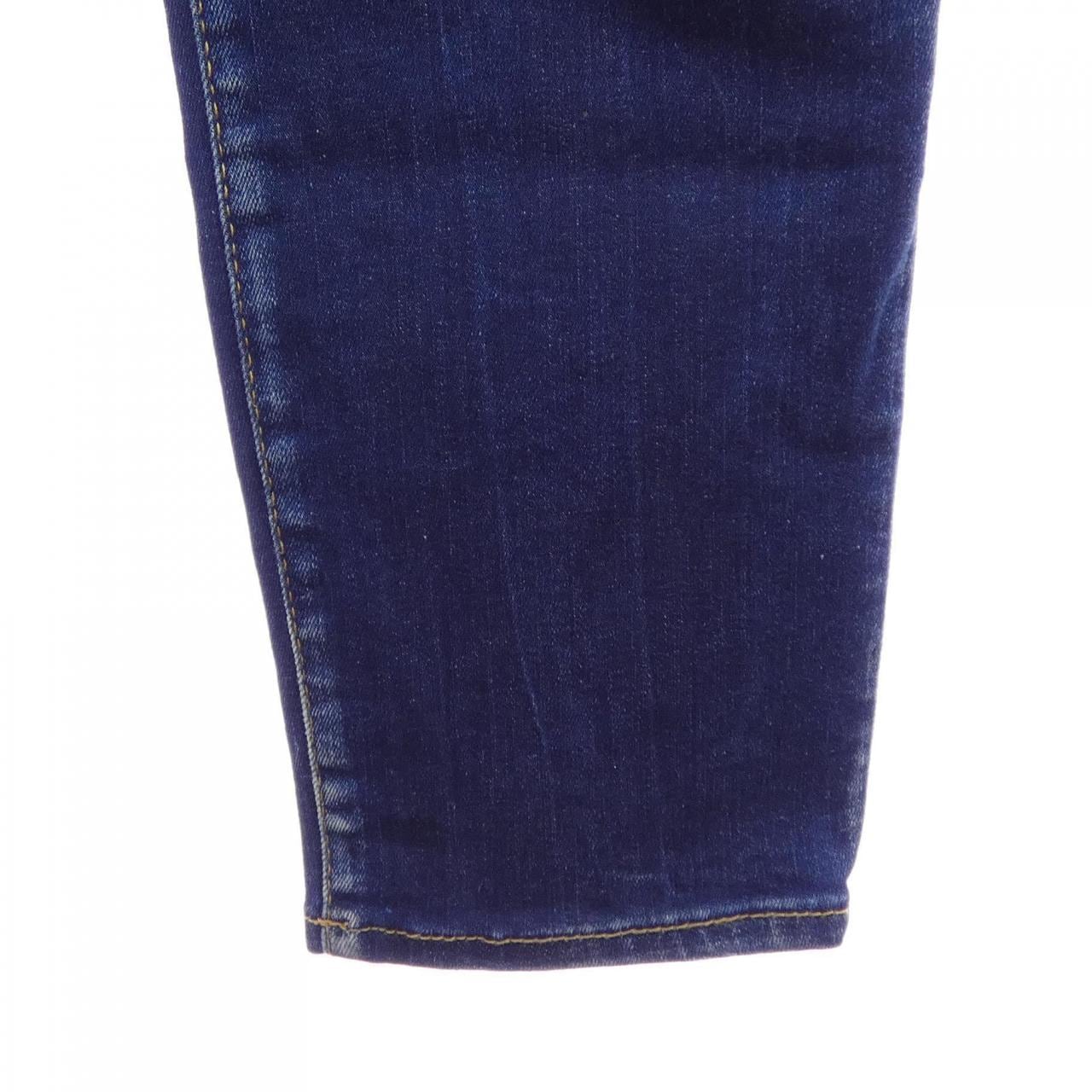 ディースクエアード DSQUARED2 S78LB0030 ジーンズ