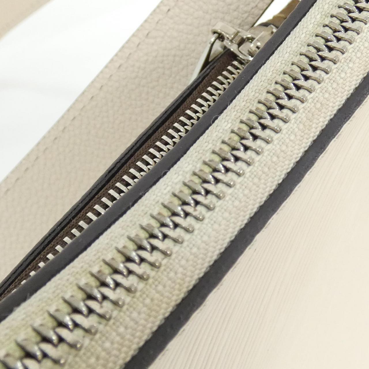 ルイヴィトン エピ マレル M80688 ショルダーバッグ