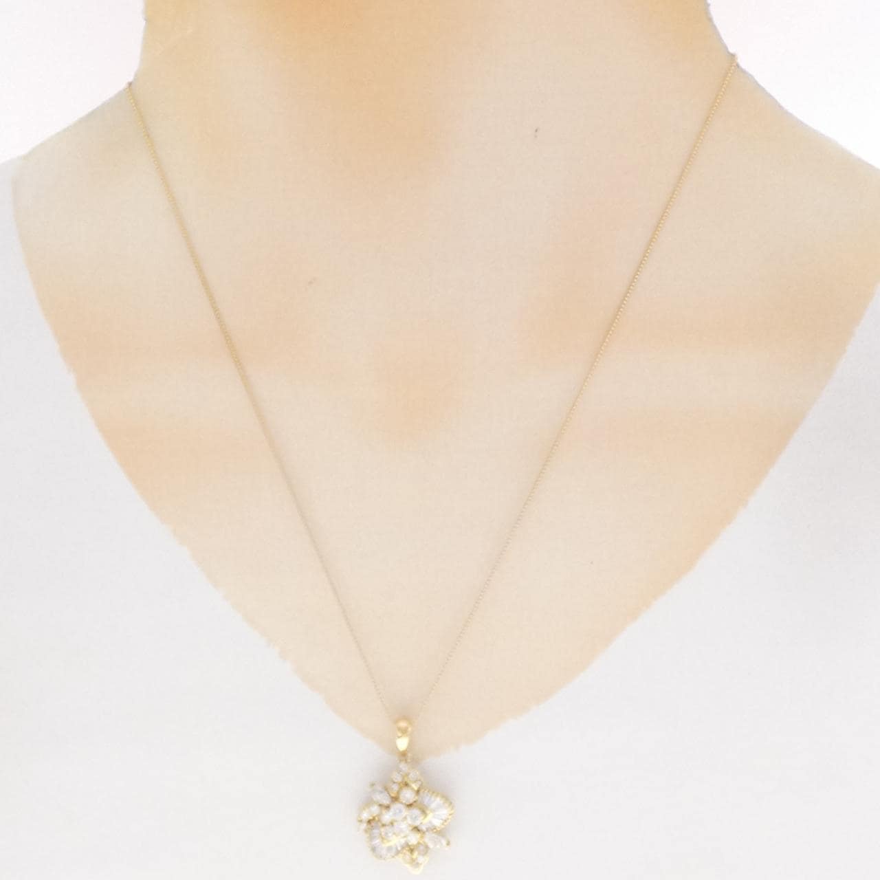 K18YG/K18WG ダイヤモンド ネックレス 3.16CT