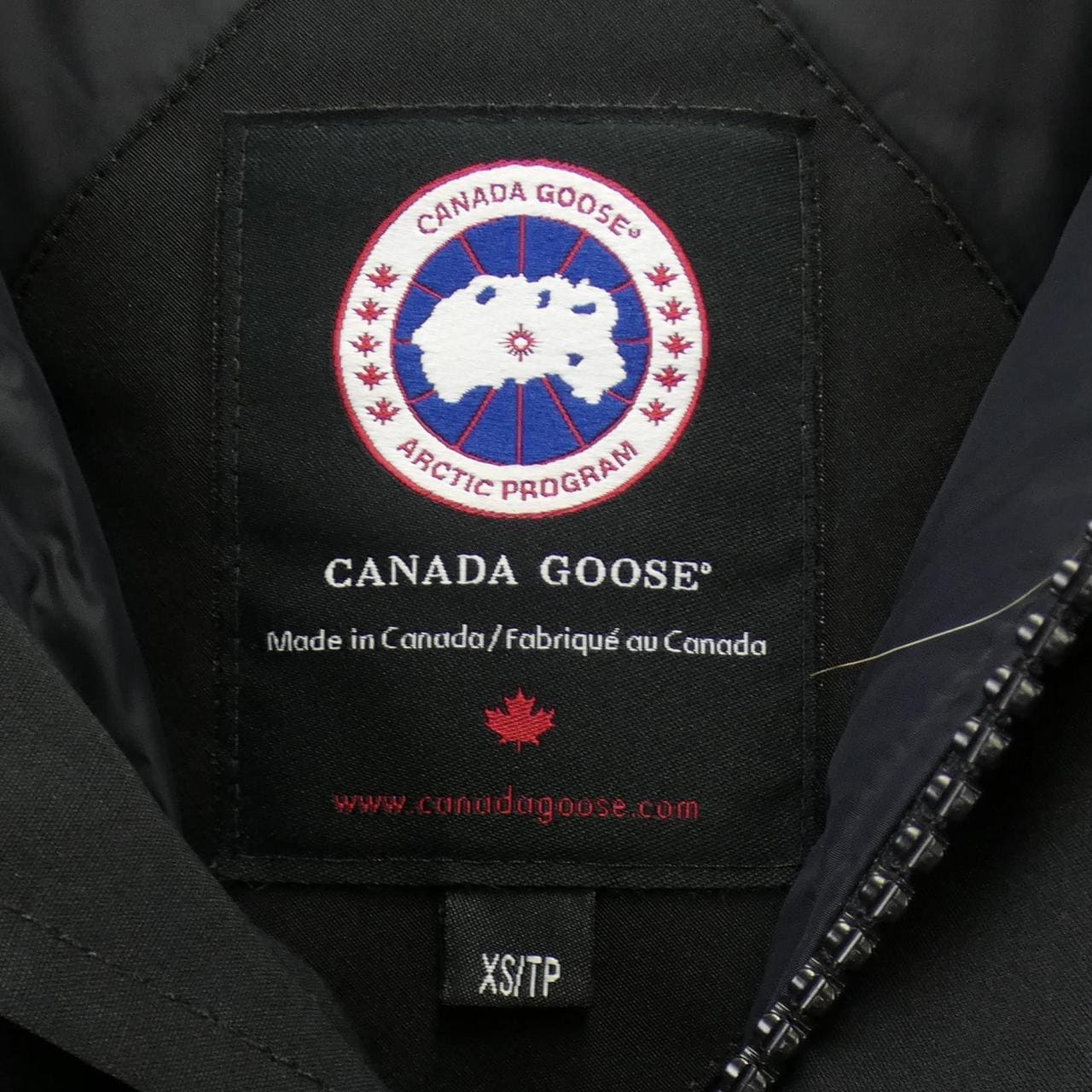 カナダグース CANADA GOOSE ダウンジャケット