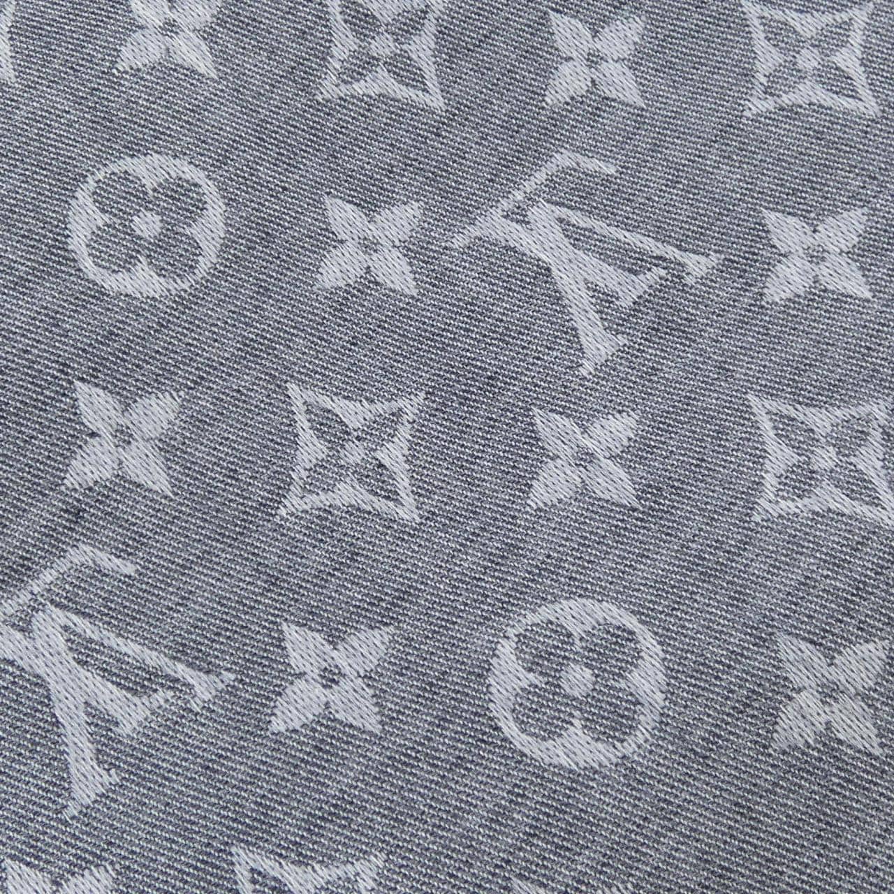 ルイヴィトン LOUIS VUITTON モノグラム エッセンシャル M71619 STOLE