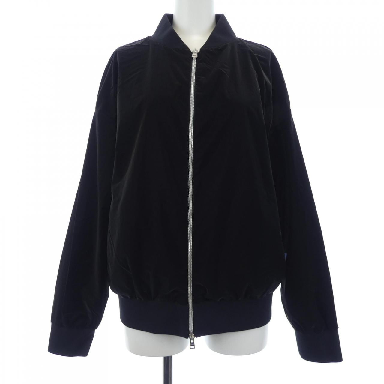 ヘルノ Herno GI000199D ブルゾン