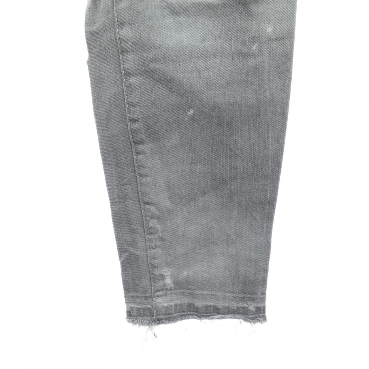 ディースクエアード DSQUARED2 S74LB0987 S30260 ジーンズ