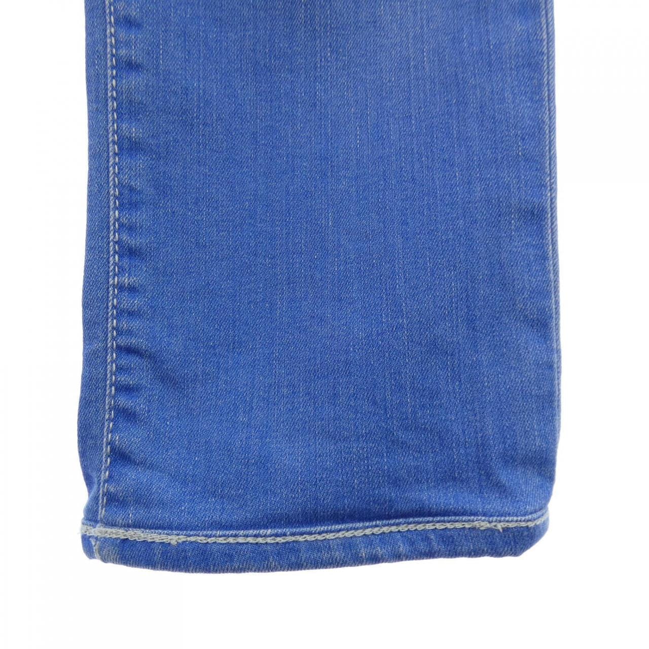 ヤコブコーエン JACOB COHEN ジーンズ