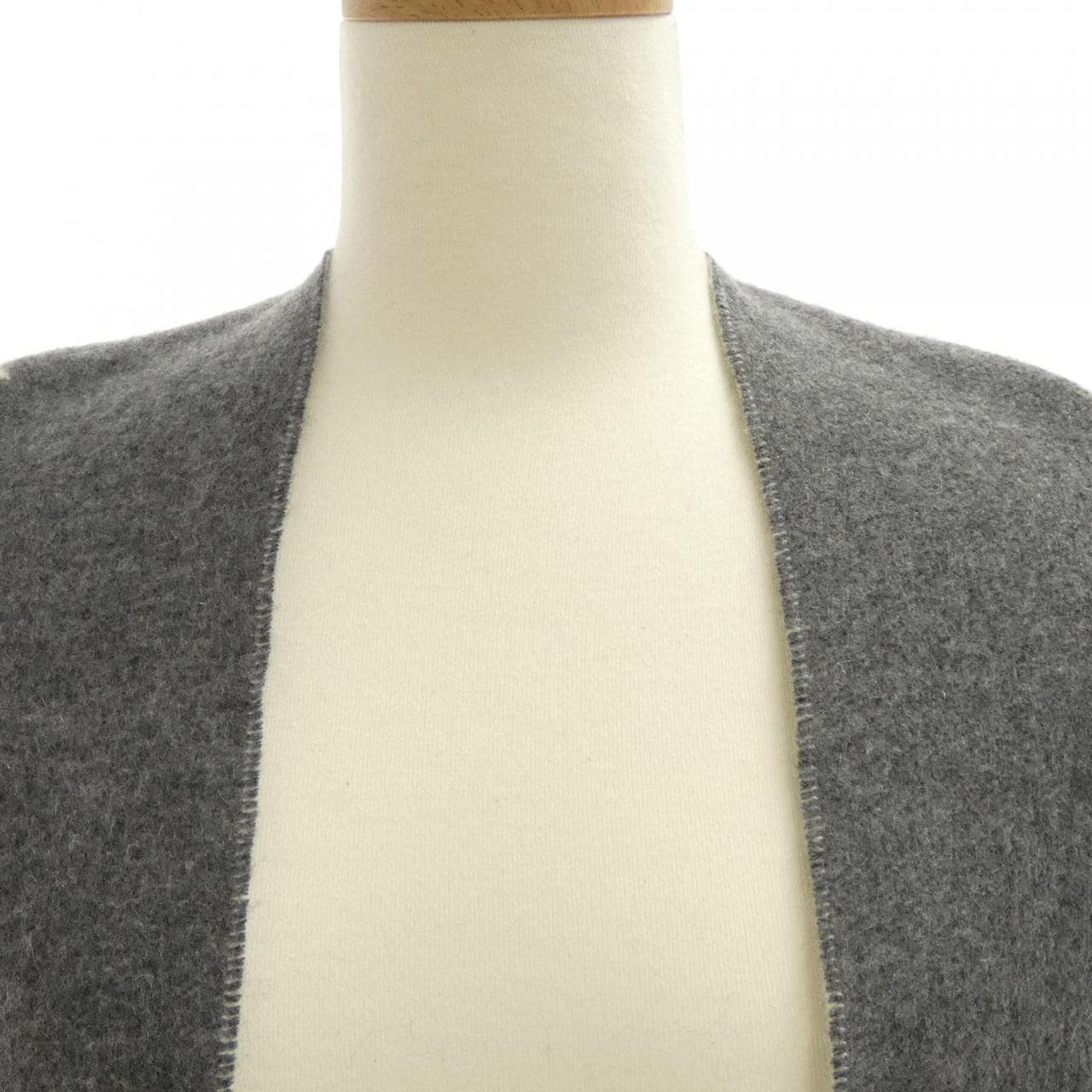 ルイヴィトン LOUIS VUITTON M76884 STOLE