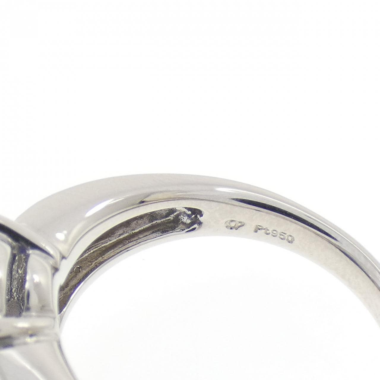 クレサンベール 合成スターサファイヤ リング 3.60CT