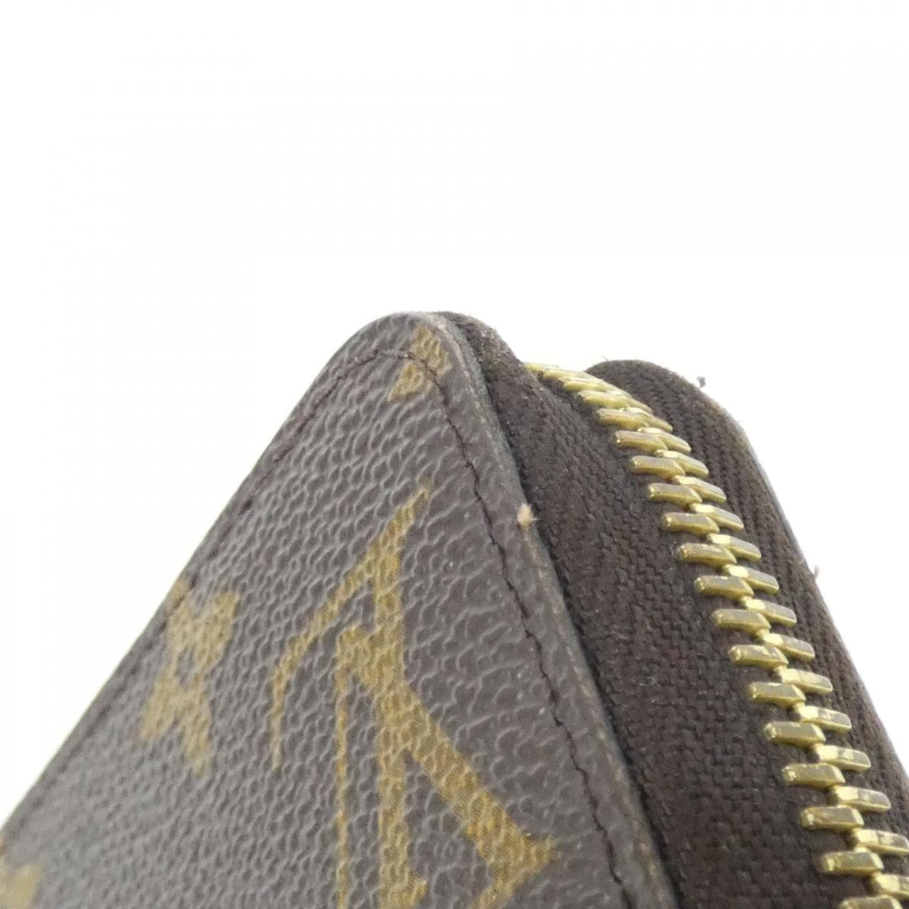 ルイヴィトン モノグラム ジッピー ウォレット M42616 財布