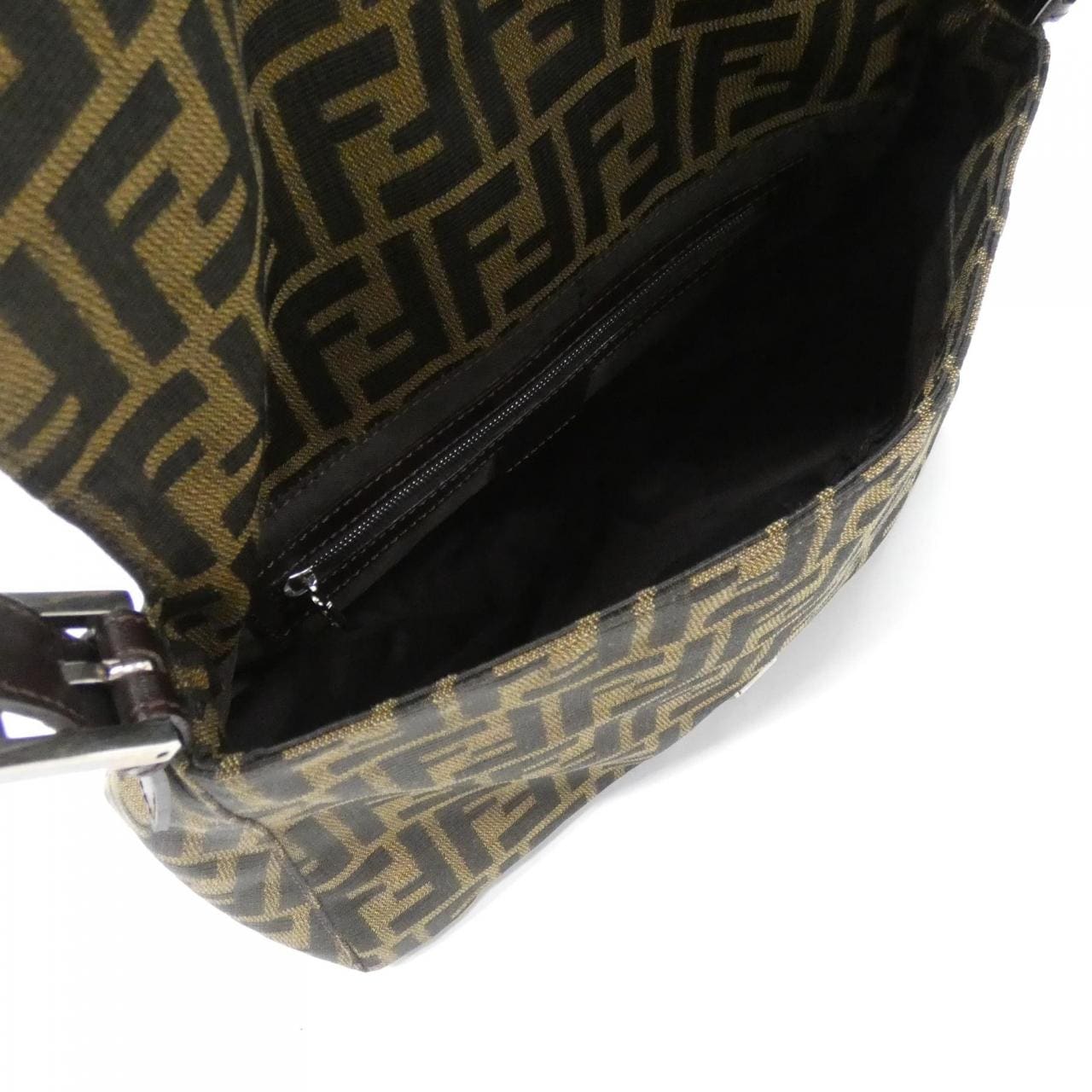 【ヴィンテージ】フェンディ マンマ バゲット 26325 ショルダーバッグ