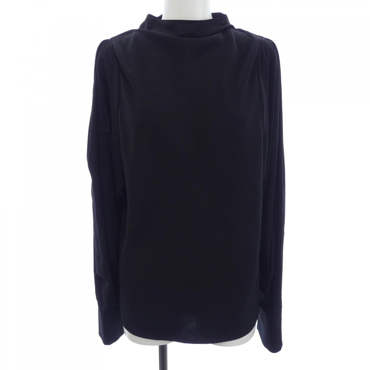 ソブ SOV. トップス