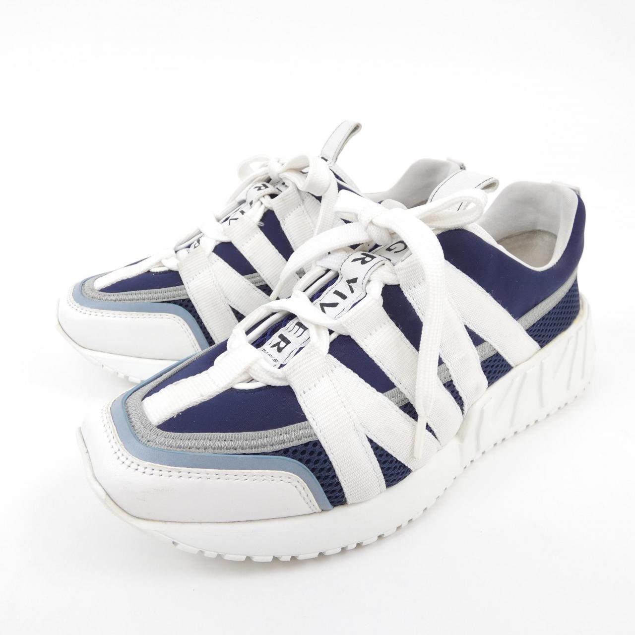 ロジェヴィヴィエ ROGER VIVIER スニーカー