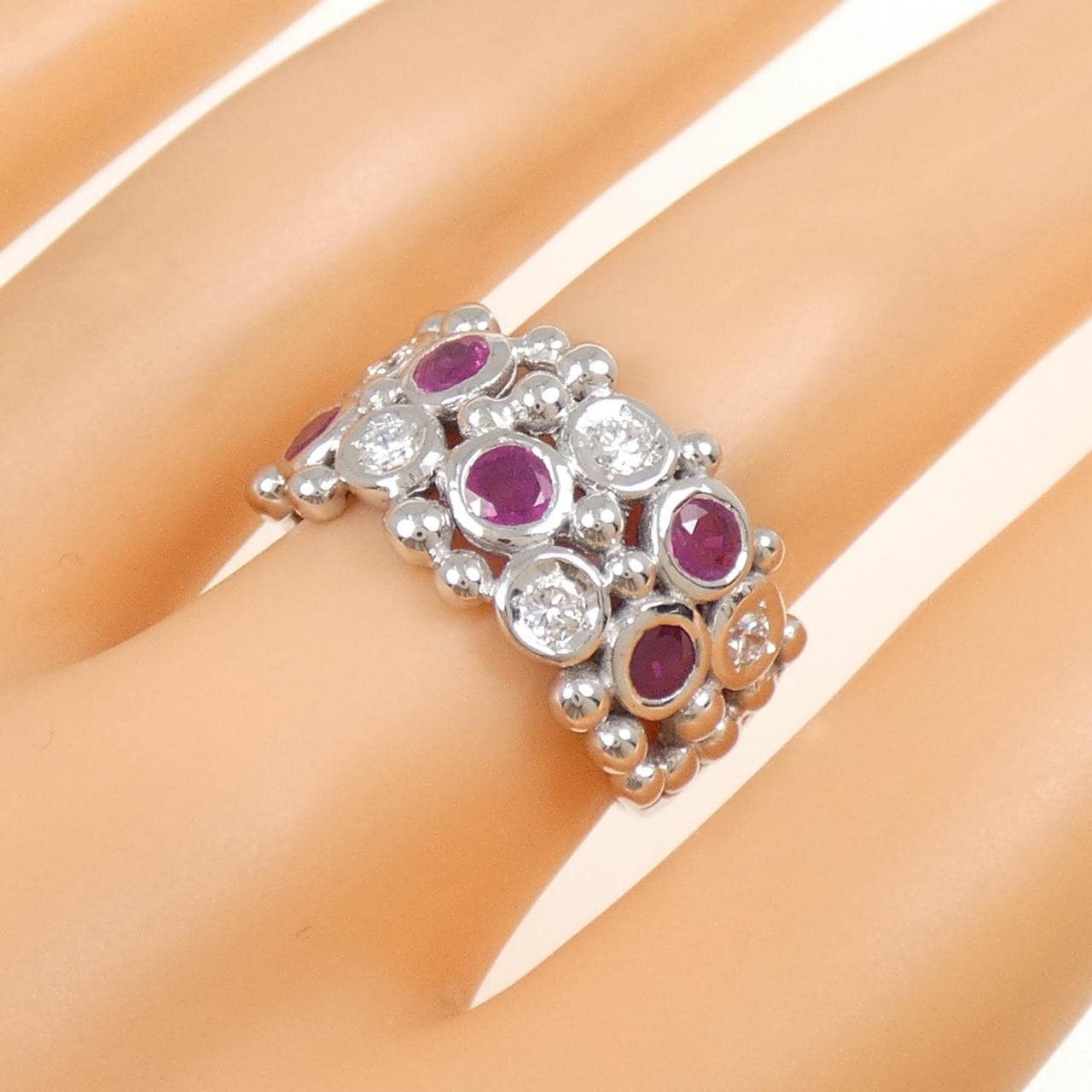 750WG ルビー リング 1.03CT