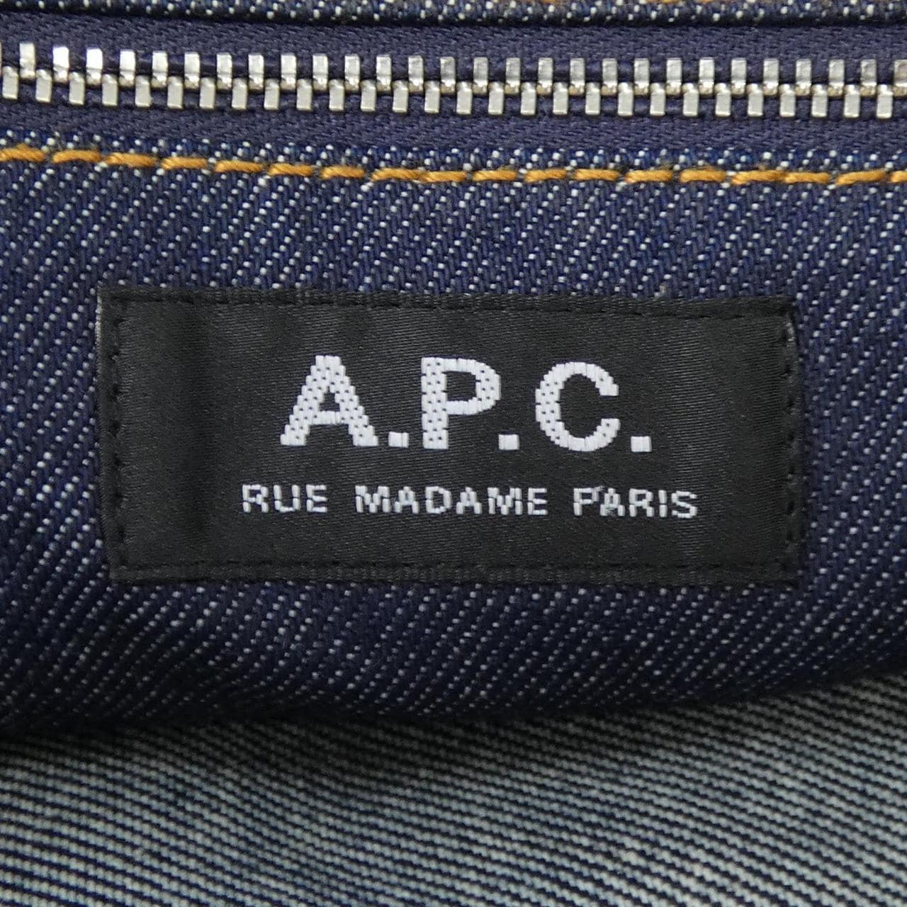 アーペーセー A.P.C. BAG