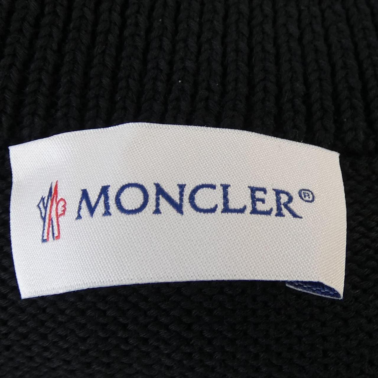 【新品】モンクレール MONCLER K20919B00003 ダウンジャケット