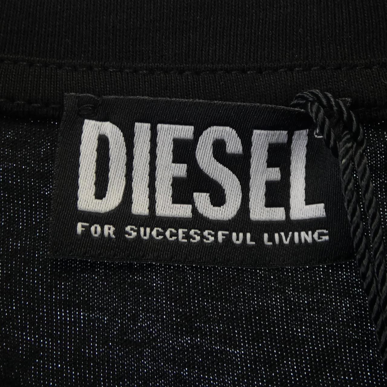 ディーゼル DIESEL A15461 RHERA Tシャツ