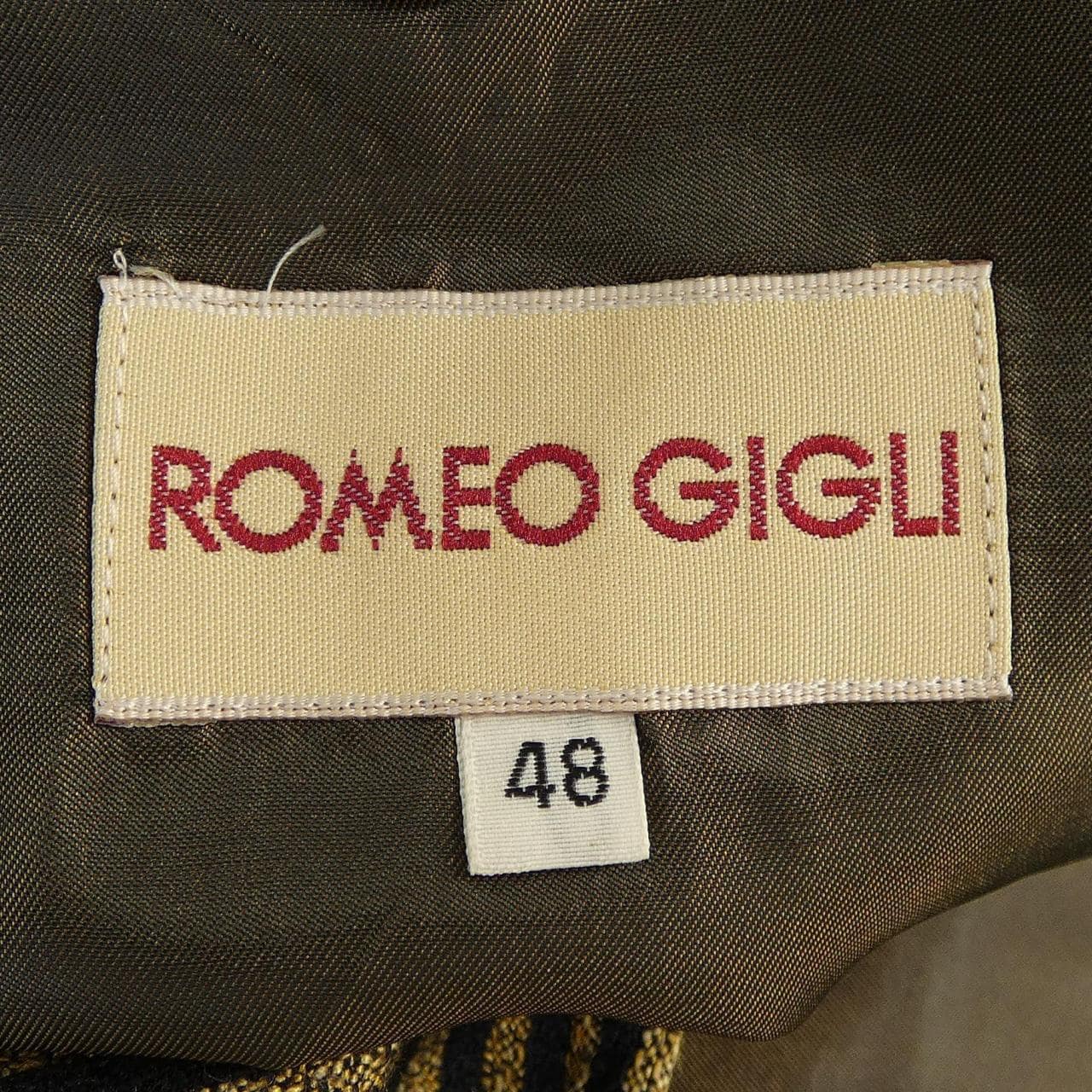 ロメオ･ジリ ROMEO GIGLI ジャケット